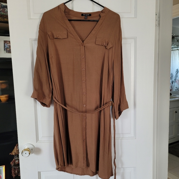 Camel Button-up Tunic 3/4 Sleeve Tie-Waste - Picture 1 of 6